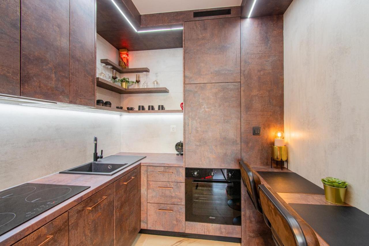 Jacuzzi - Love - Bdsm - Extra Luxury - Ev Chargger - Valentine'S Day - Red Room - Flexible Selfcheckins 28 Загреб Экстерьер фото